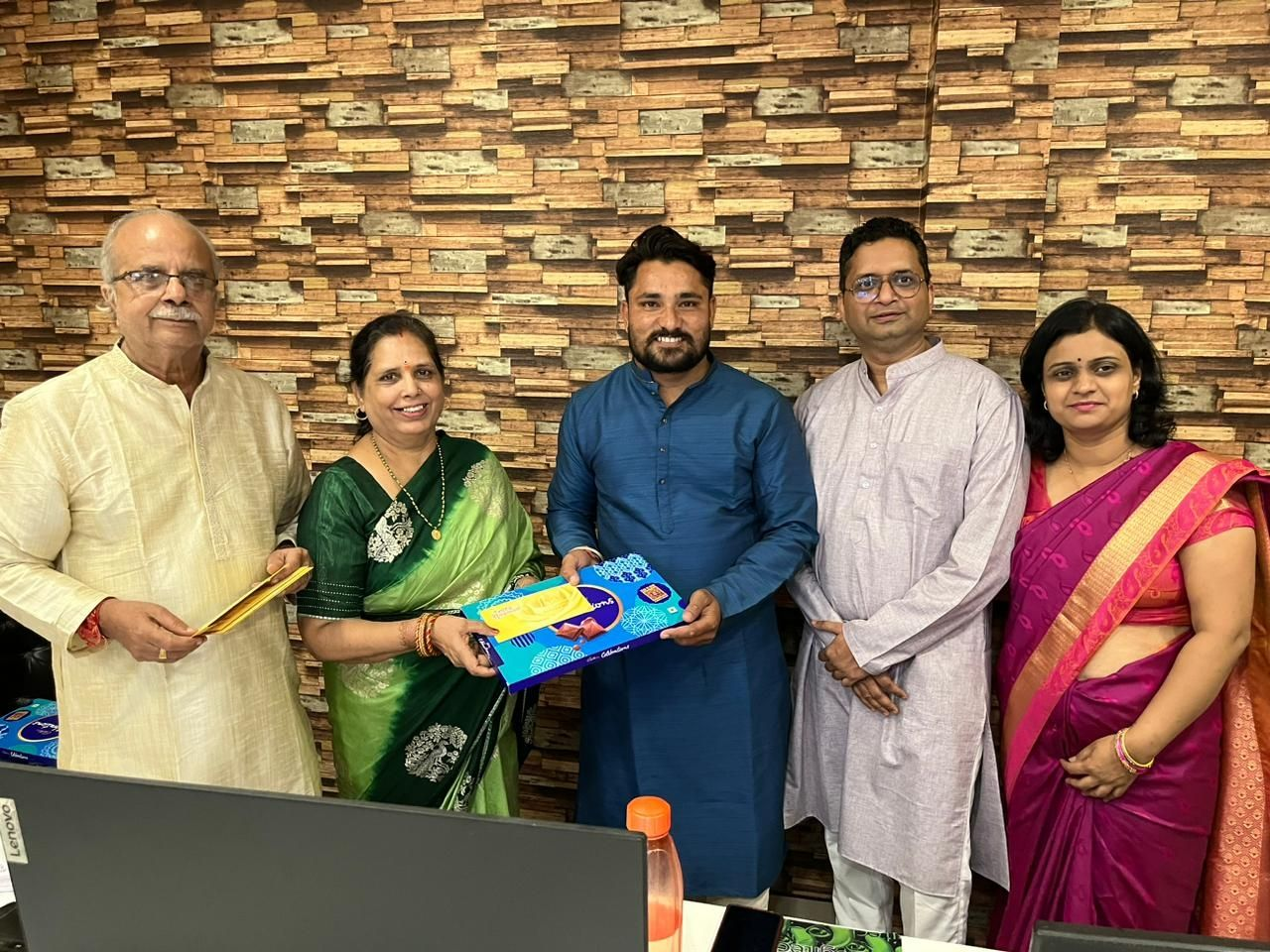 imgpsh_fullsize_anim